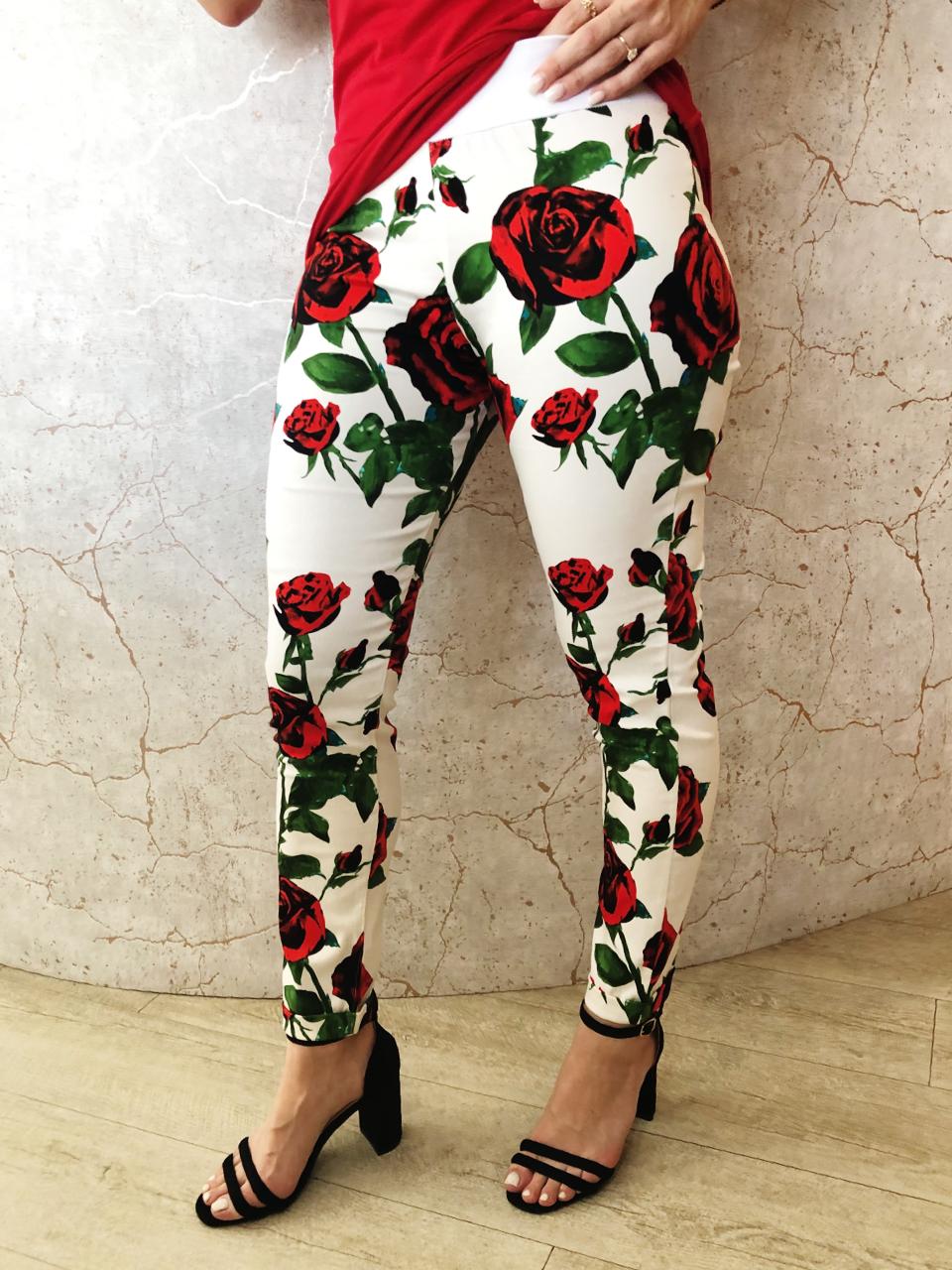 Red rose printed pants